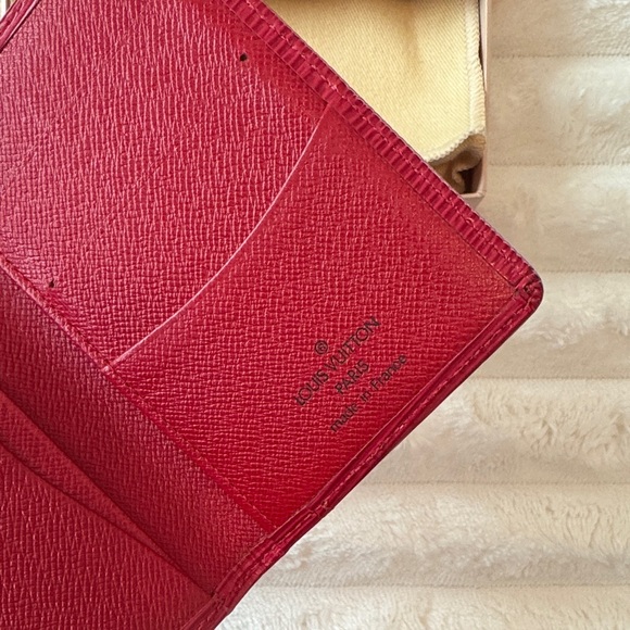 Louis Vuitton Red EPI Wallet - Picture 9 of 10